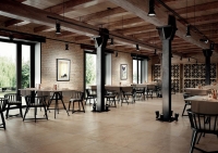 lafabbrica-royalst3.jpg